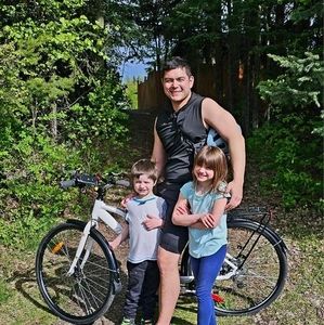 Meet your Posher, Gerald